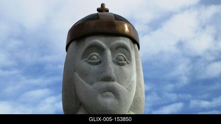 Szent István pannonhalmai szobra-stock-foto