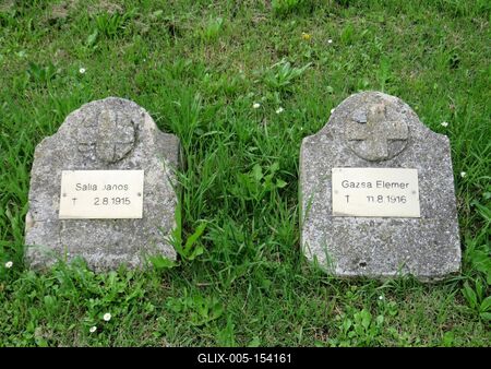 Magyar katonák sírja - Redipuglia-stock-foto