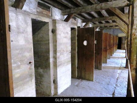 Trieszt - Náci koncentrációs táborrá átalakított rizshántoló-stock-foto