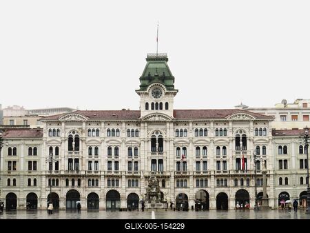 A trieszti városháza-stock-foto
