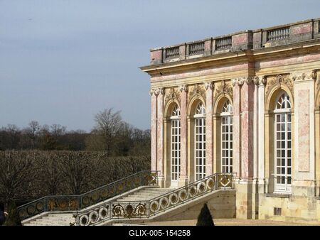 A Cotelle terembõl kivezetõ lépcsõ - Trianon kastély-stock-foto