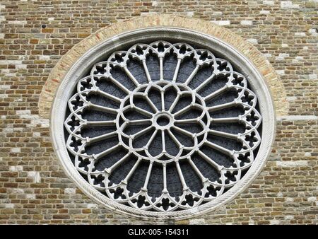 Román stílusú katedrális rozattája - Trieszt-stock-foto