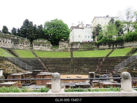 Trieszt római kori színháza-stock-foto