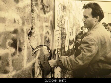 Berlini fal - Bánkuti András fotója - Fotókiállítás-stock-foto