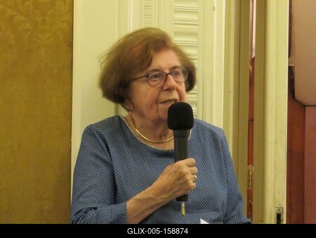 Keleti Éva fotómûvésznõ-stock-foto