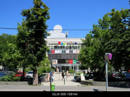 Budagyöngye üzletház-stock-foto