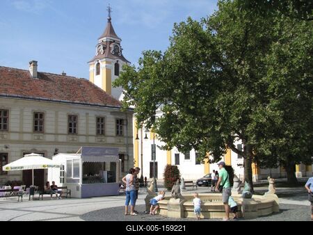 Sárvár (Hungary), 11 September 2016The City Centre.Városközpont. Kossuth Lajos tér.-stock-foto