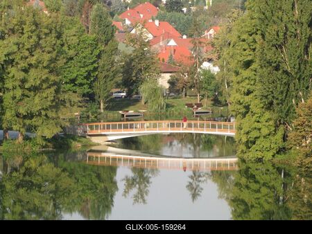 Szombathely (Hungary), 12 September 2016The boating Lake and its environment.A csónakázó tó és természeti környezete.-stock-foto
