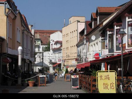 Szombathely (Hungary), 12 September 2016Street of Szombathely.Szombathelyi utca.-stock-foto