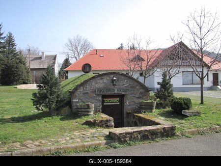 Szigliget - Pupos pince-stock-foto