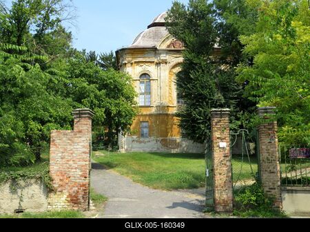 Aszód, 2019. augusztus 23.Detail of the Podmaniczky Castle in Aszod.Az aszódi Podmaniczky kastély részlete.-stock-foto