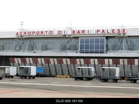 Bari repülõtere-stock-foto