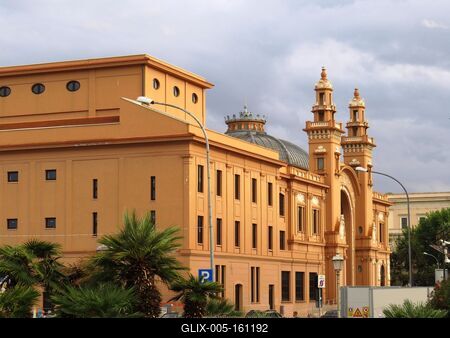 Bari - Teatro Margherita-stock-foto