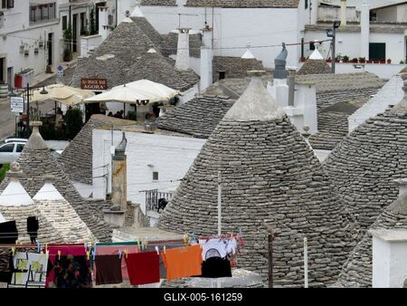 Alberobellói háztetõk - Trullók - Olaszország-stock-foto