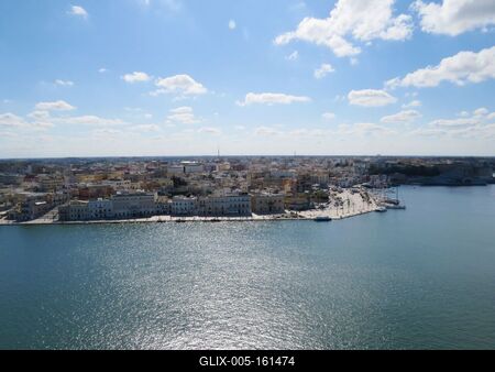 Kilátás Brindisre - Olaszország-stock-foto