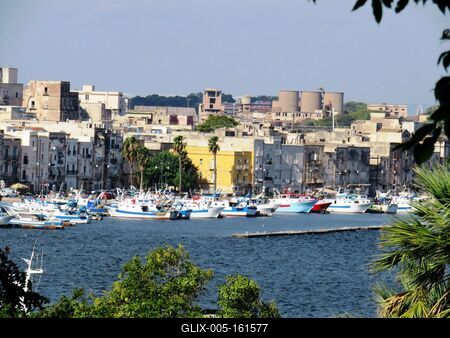 Tarabto - Halászkikötõ - Olaszország-stock-foto