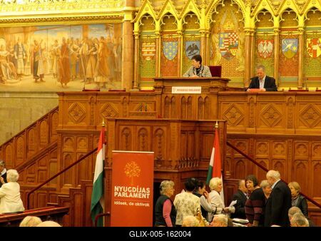 Országos nyugdíjas parlament - Budapest-stock-foto