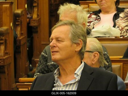 Karácsony Mihály, az Országos Nyugdíjas Parlament Egyesület elnöke-stock-foto