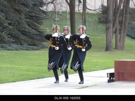 Õrségváltás - Moszkva - Szovjet katonai emlékmû-stock-foto