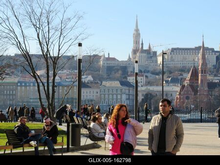 Budapest, február 1: Tavasz a téllben-stock-foto