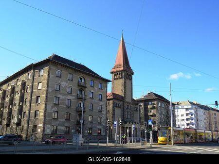 Újbuda központ - Református templom - Budapest-stock-foto