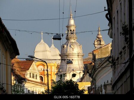 Cluj-Napoca (Kolozsvár), 8 May 2017Towers.Kolozsvári tornyok.-stock-foto