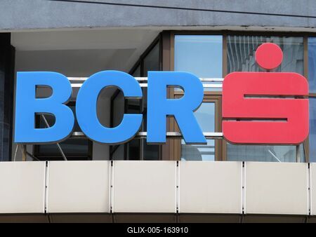 Cluj-Napoca (Kolozsvár), 9 May 2017The emblem of BCRS Bank.A BCRS bank emblémája.-stock-foto
