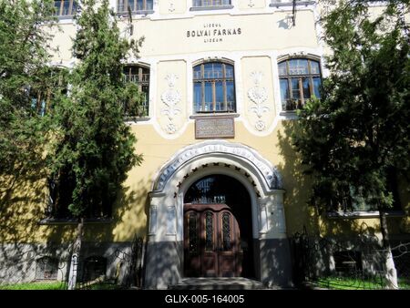 Târgu-Mureº (Marosvásárhely), 11 May 2017The Reformed College in Bolyai street.A református kollégium a Bolyai úton.-stock-foto