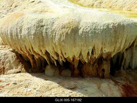 Salt Hill - Stalactite - Hungary - Nature-stock-foto