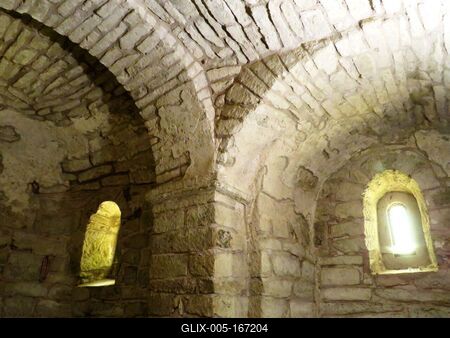 Crypt of the roman Chuerch of Tarnaszentmária - Hungary-stock-foto