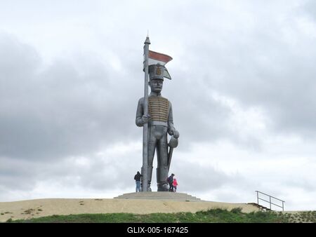Michael the Hussar statue - Pákozd - Hungary-stock-foto