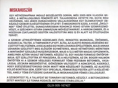 Hungarian descriiption of Michael the Hussar Statue HIstory-stock-foto