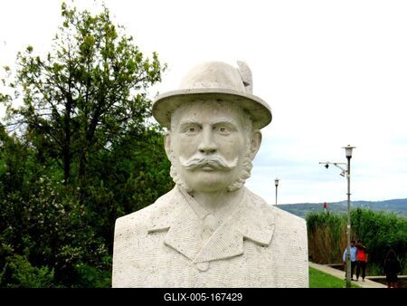 Bust of Chernel István - Ornithologist - Hungary-stock-foto