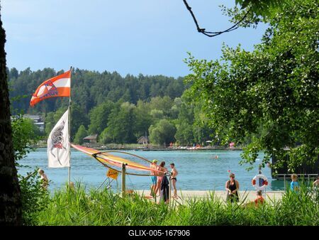 Beaches - Klopeiner Lake - Austria-stock-foto