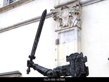 Hand grabbing sword - Spittal - Austria-stock-foto