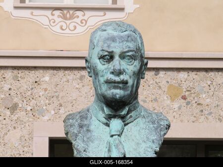 Piunter Egger Lienz - Bust - Lienz - Auistria-stock-foto