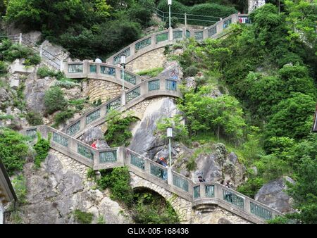 Stairs to Castle Hill - Graz - Austria-stock-foto