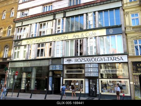 Music shop - Budapest-stock-foto