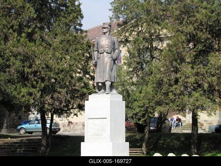 Szerencs, 2016. március 18.I. Világháborús emlékmû. Alkotta: Siklódy Lõrinc 1943-ban.-stock-foto