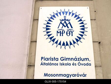 Piarist school - Mosonmagyaróvár - Emblem-stock-foto