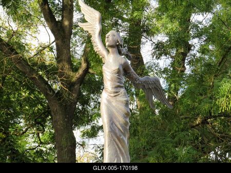 Angel of Freedom - Statue - Lébény - Hungary-stock-foto