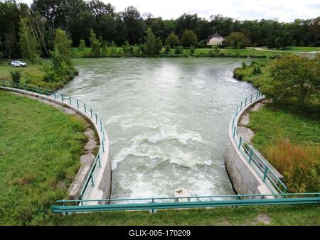 Lock on the Mosoni Danube branch - Rajka - Szigetköz-stock-foto