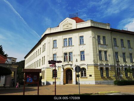 Vocational High School - Miskolc - Hungary-stock-foto