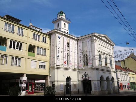 MNational Theater - Miskolc - Hungary-stock-foto