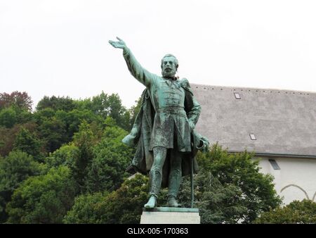Statue of Kossuth Lajos - Leader Hungarian Revolution of 1848 - Miskolc-stock-foto
