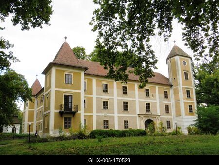 Castle of Hédervár - Hungary-stock-foto