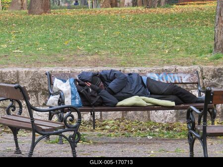 Homeless Man in the City Park - Budapest-stock-foto