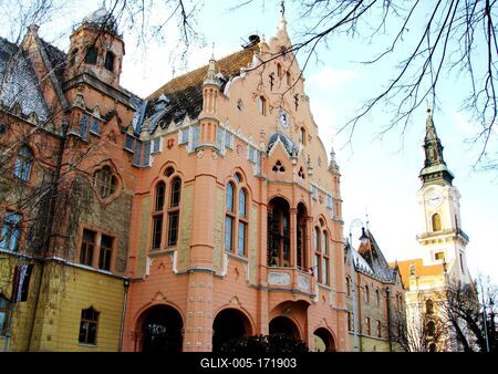 Kecskemét City Hall and Great Church - Hungary-stock-foto