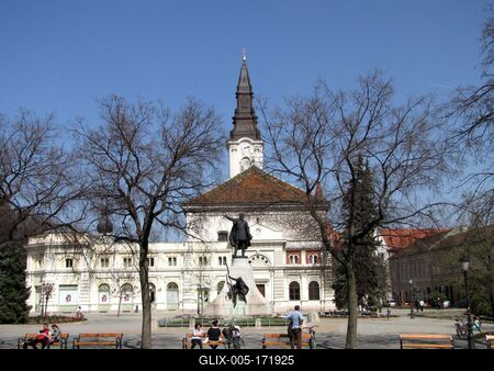 Kossuth Square and Statue n- Kecskemét - Hungary-stock-foto