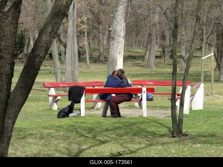 Couple in love - Spring - Budapest-stock-foto